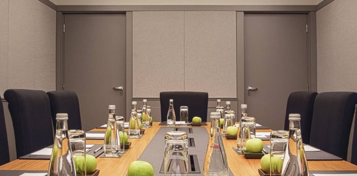 meetings2-2